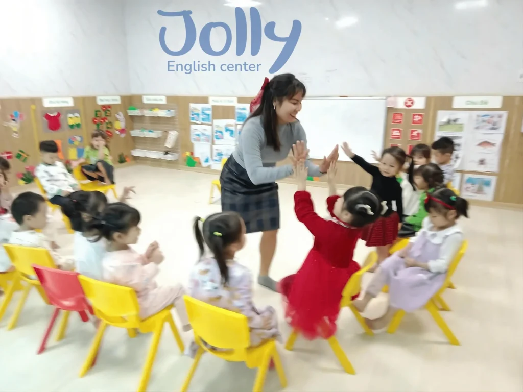 Curso Inglés A1 MCER - A Coruña - Academia Jolly English.